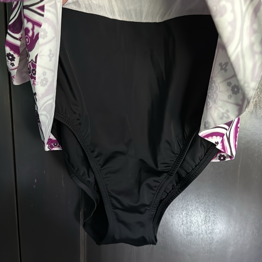 Swim Solutions NWT Magenta one piece Swim Suit Size 12 - Picture 2 of 8